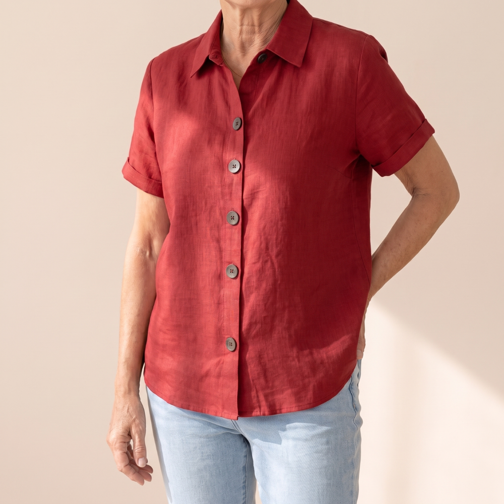 Aurelia | Classic Button-Up Shirt