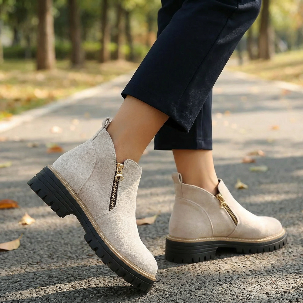 Stepara - Side-Zip Suede Chelsea Boots