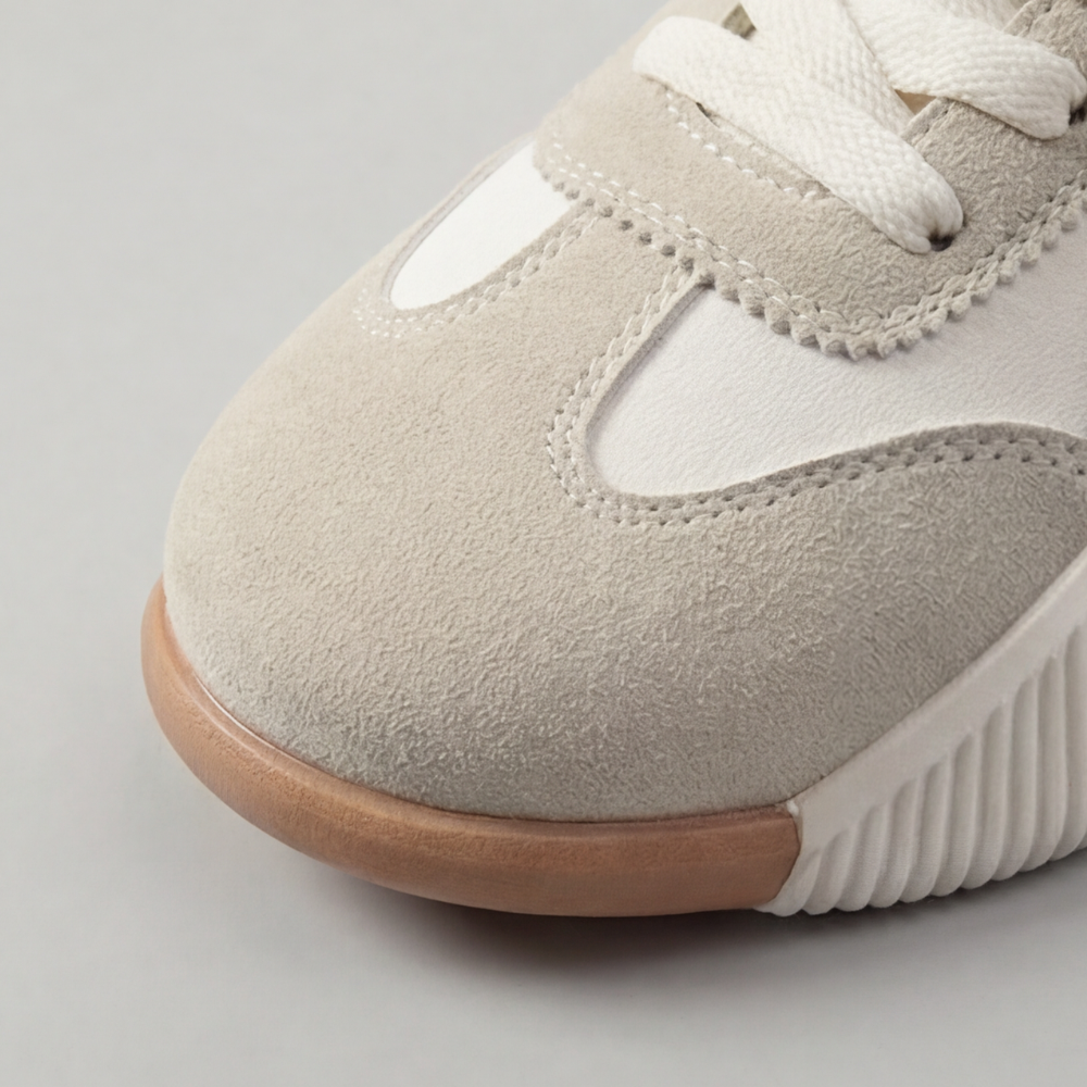 Stradia - Women's Retro Platform Sneakers for All Day Comfort