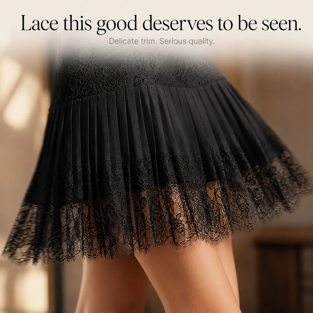 Vivelyn – Pleated Lace Trim Mini Skirt
