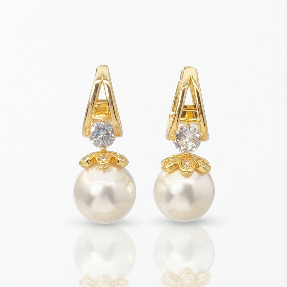 Lumara - Elegant Pearl Drop Earrings