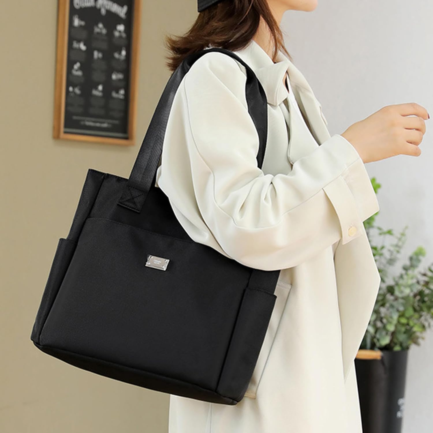 Brandary™ - Spacious Water-Resistant Shoulder Bag (50% Off)