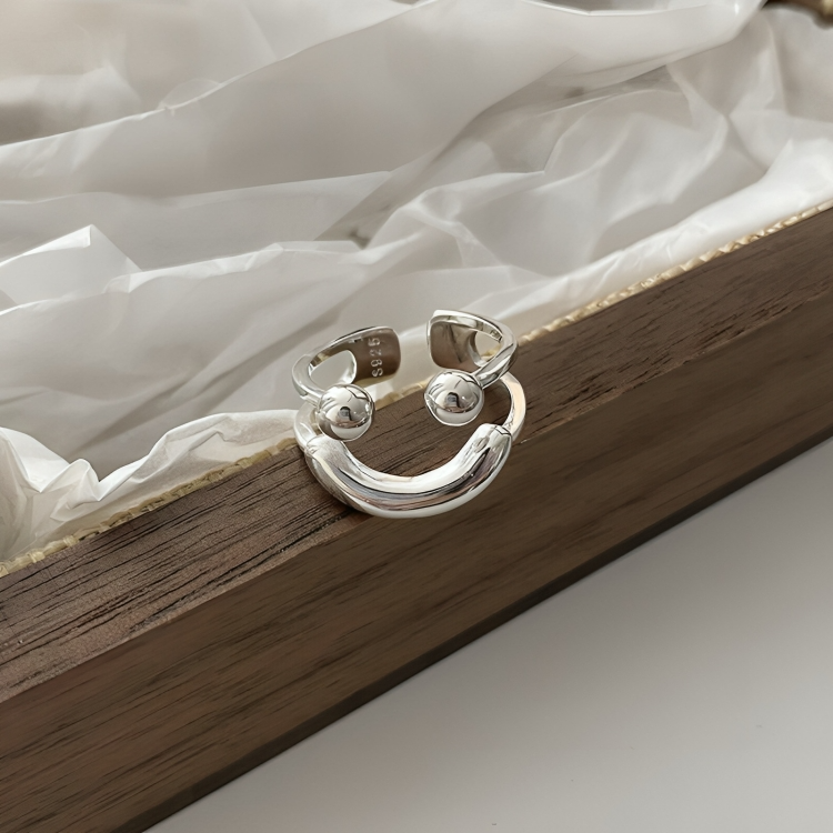 Smivana - Adjustable Smiley Ring, Set of 2