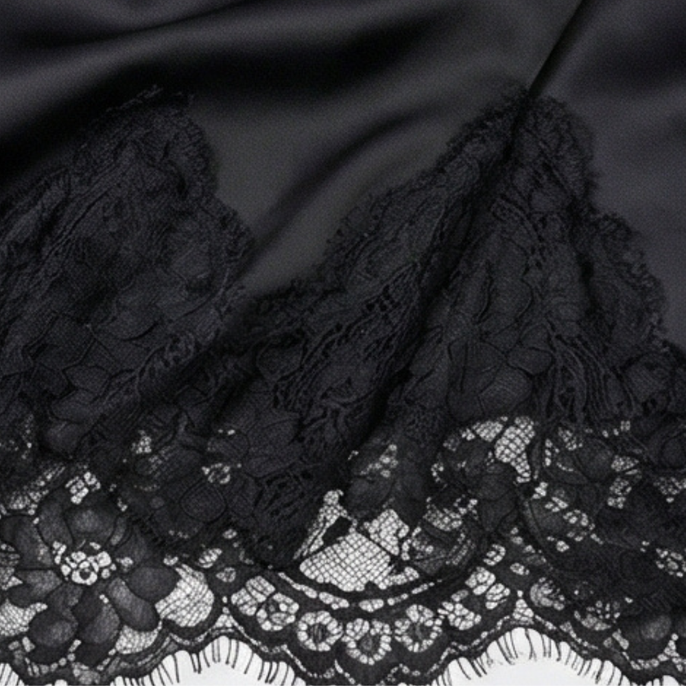 Lunette – Women’s Knitted Cardigan & Lace Camisole Set