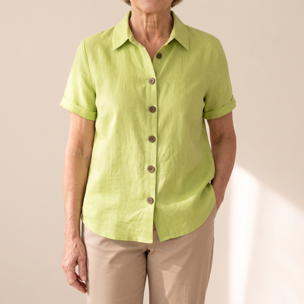 Aurelia | Classic Button-Up Shirt