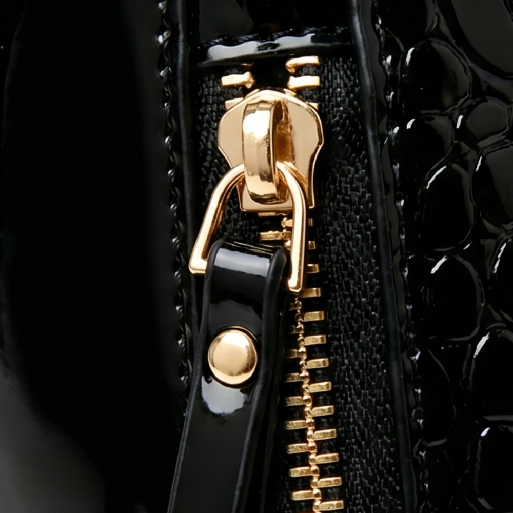 Velora™ – Glossy Croc Crossbody Handbag