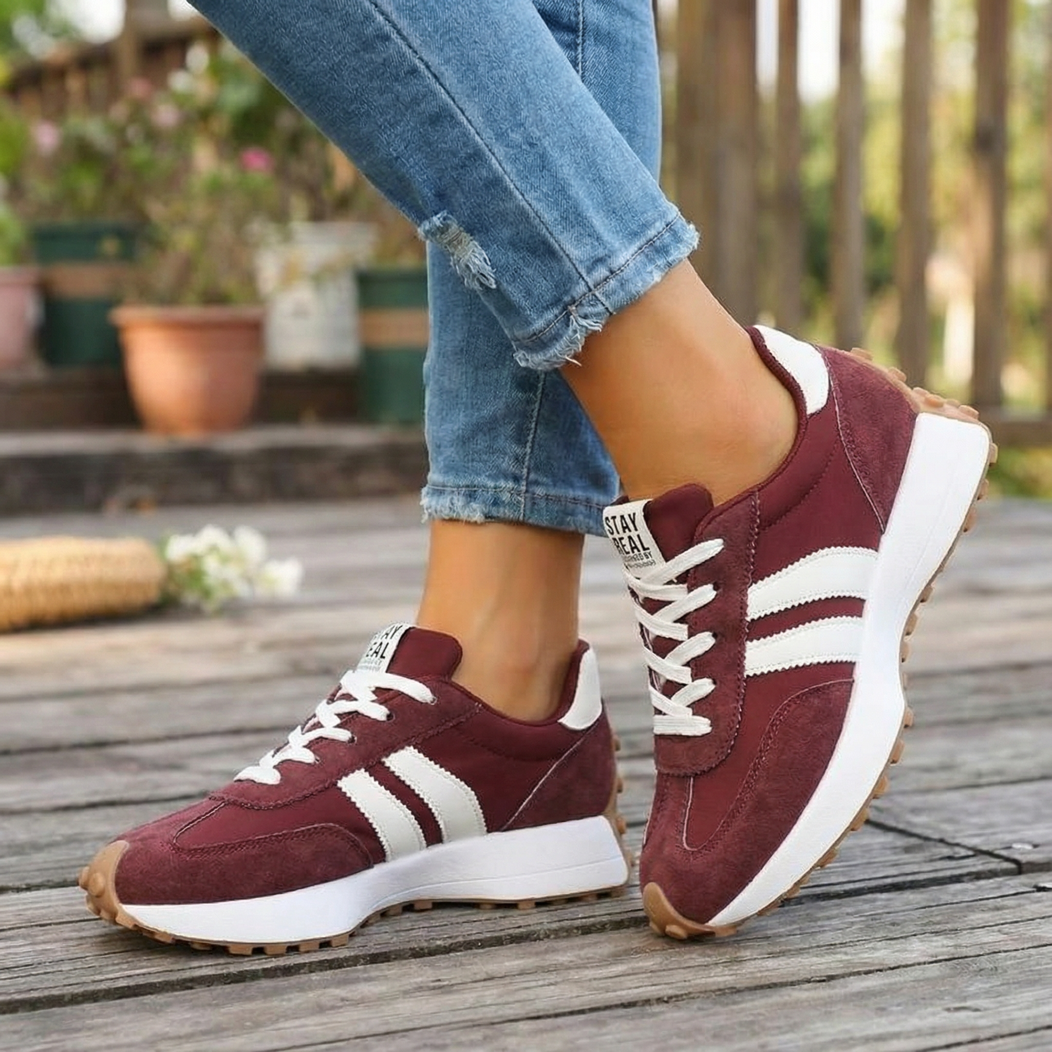 Velora - Retro Suede Sneakers for All Day Comfort