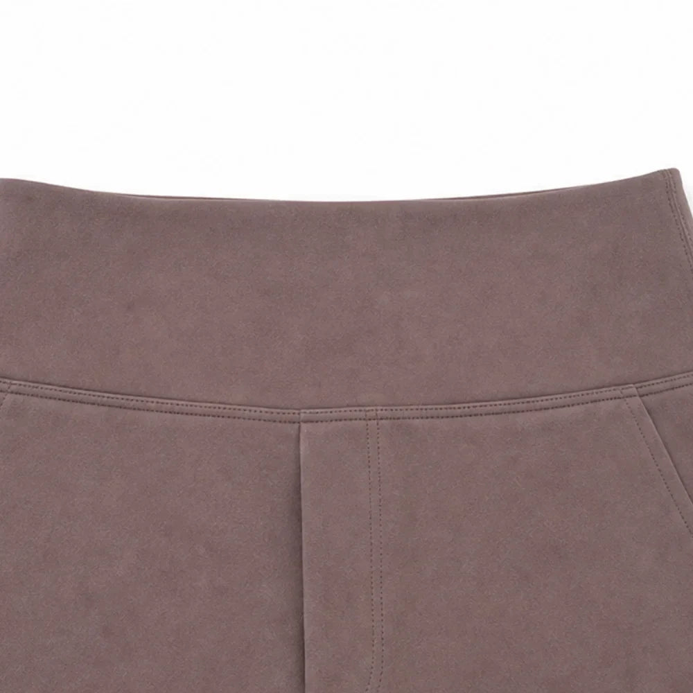 Wearbella – High Waisted Tailored Stretch Bermuda Shorts with Pockets