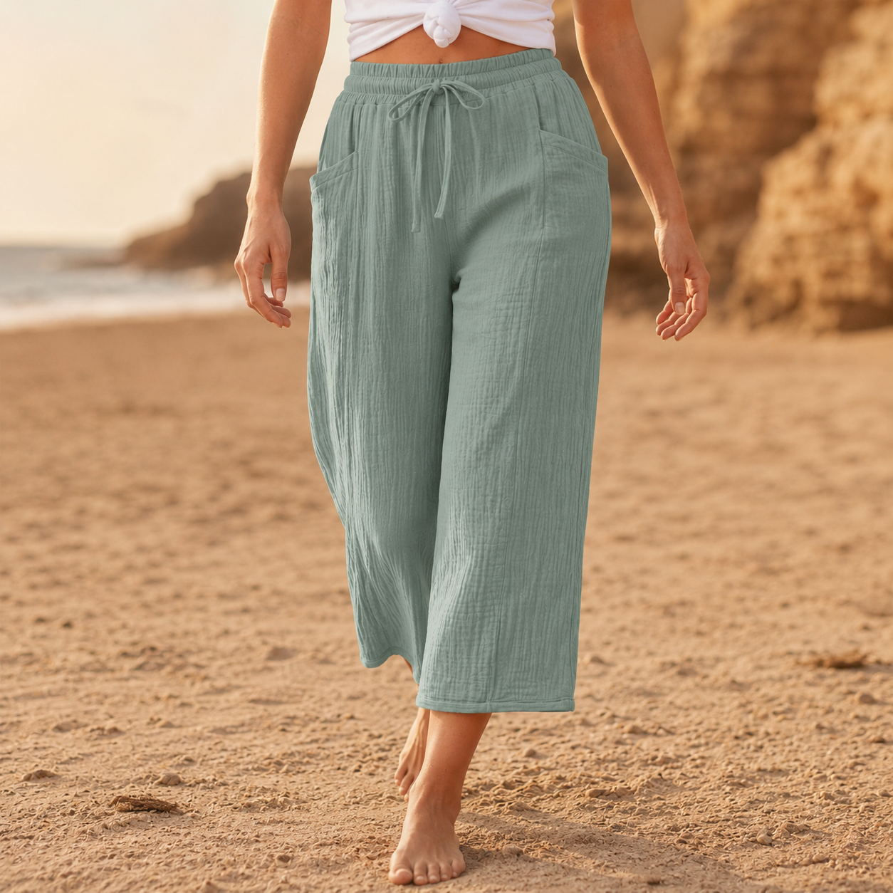 Linelle™ – Women's Crinkle Wide-Leg Cropped Pants with Pockets