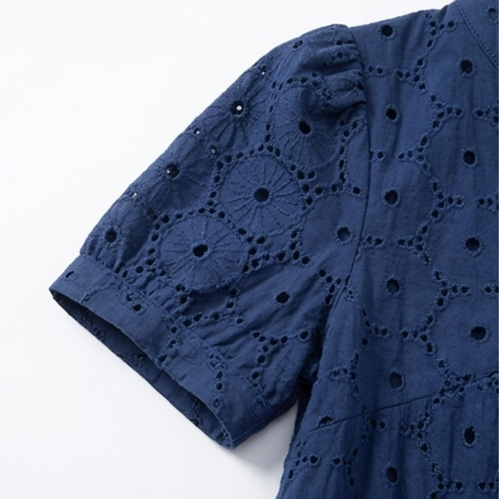 Solenne – Cotton Eyelet Summer Dress