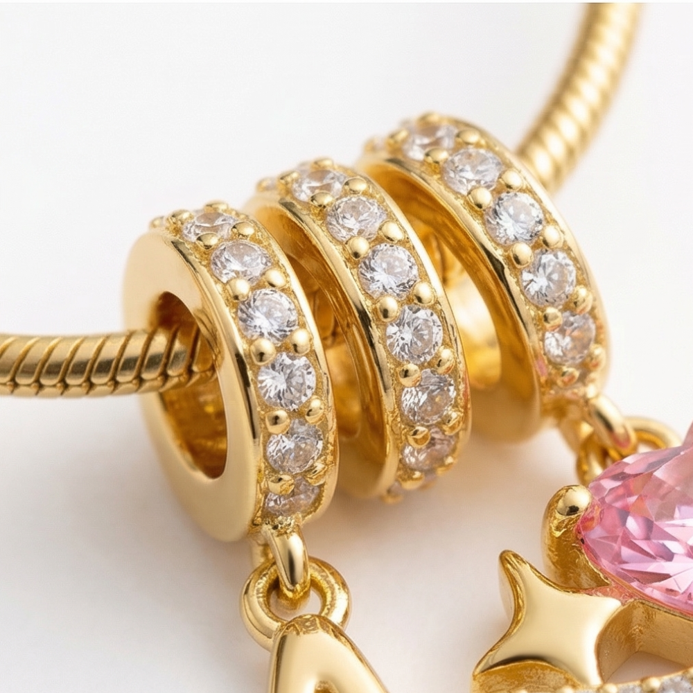 Levara – Personalized Initial Heart Necklace
