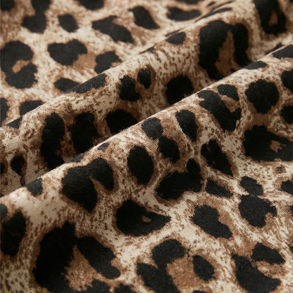 Vivara – Ruched Waist Leopard Maxi Dress