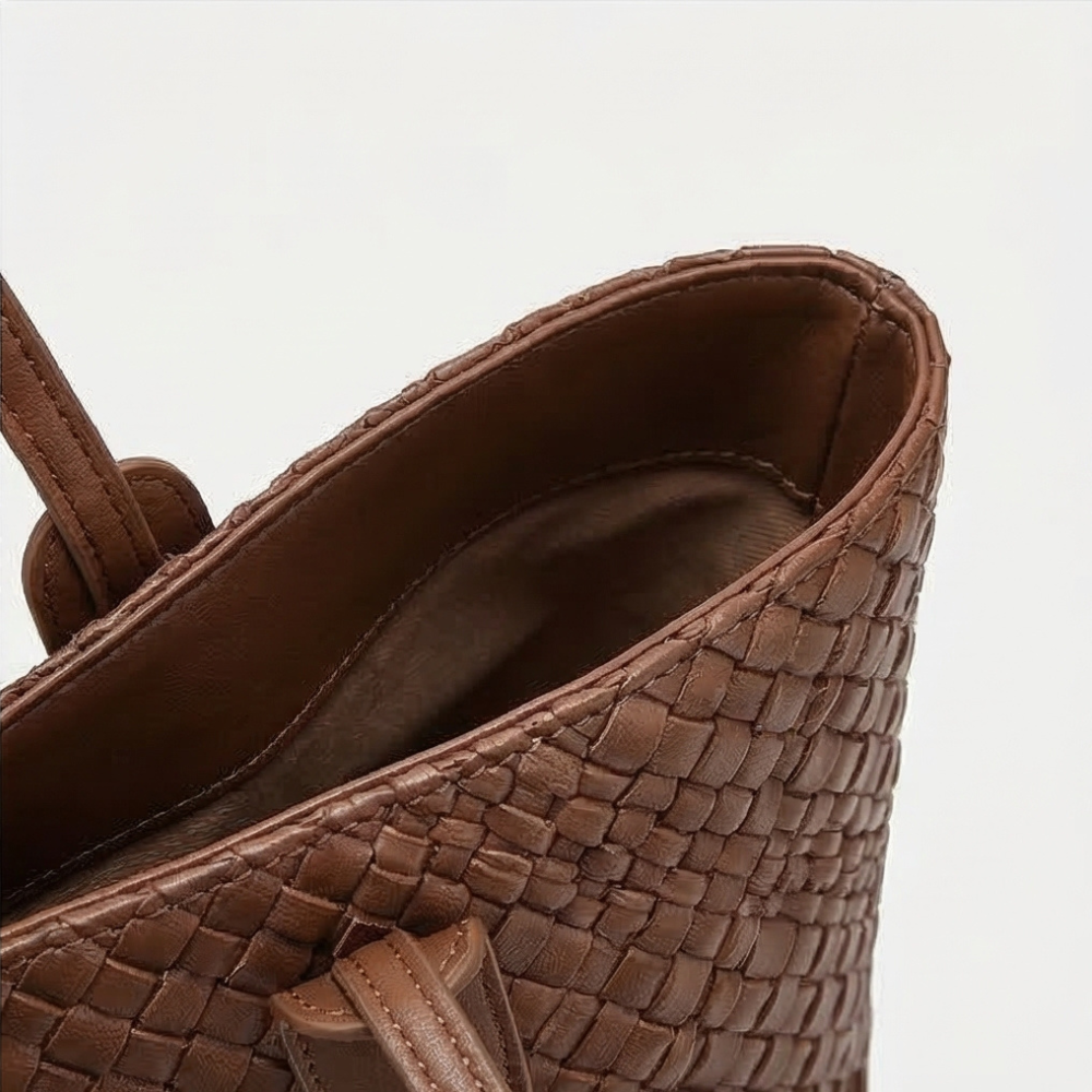 Tessara – Soft Woven Everyday Tote Bag
