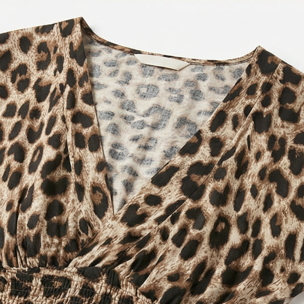 Vivara – Ruched Waist Leopard Maxi Dress