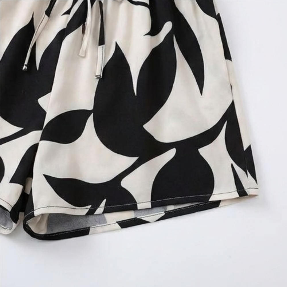 Lunavia – Women's Off-Shoulder Leaf-Print Romper