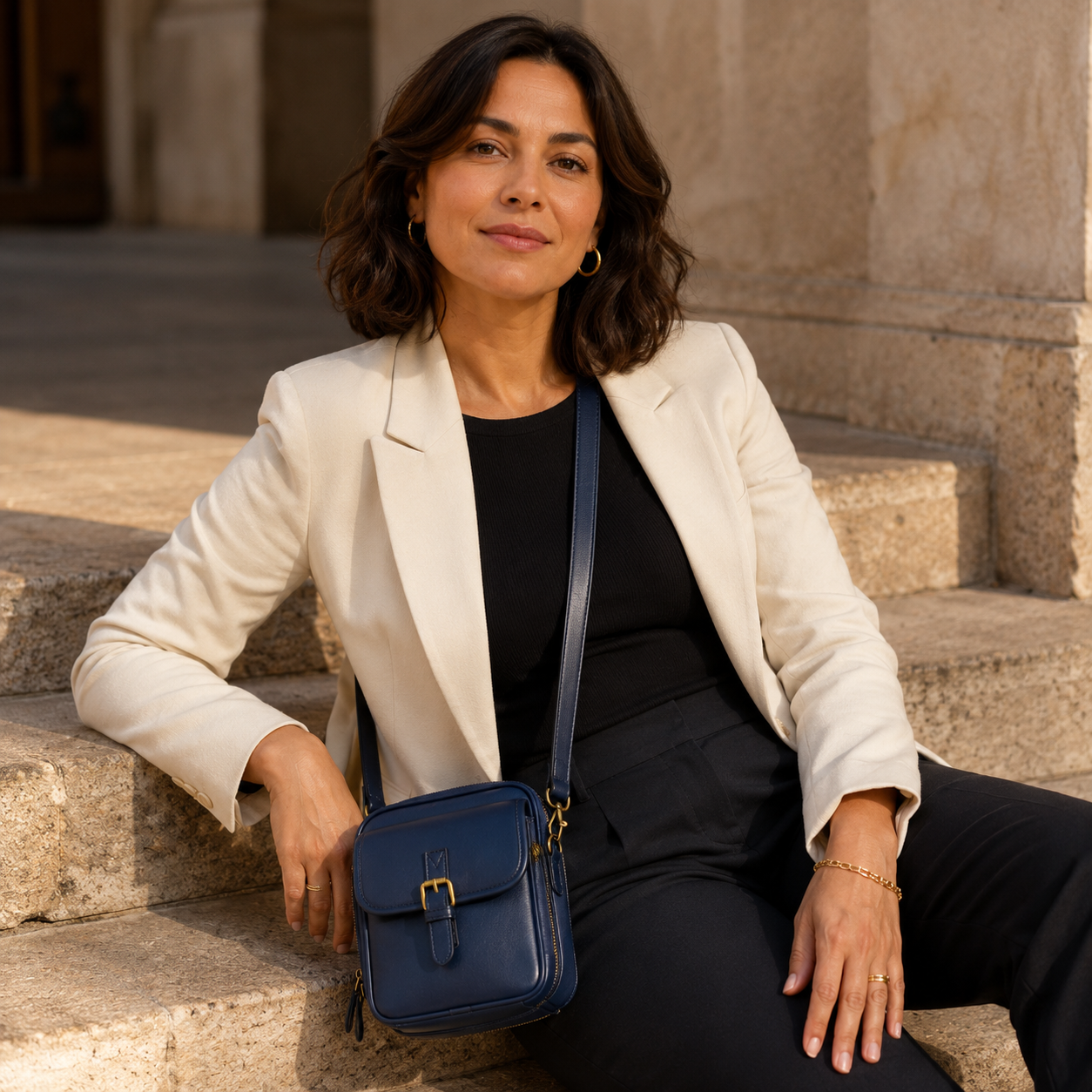 Solene – Structured PU crossbody bag with built-in wallet and glasses compartment