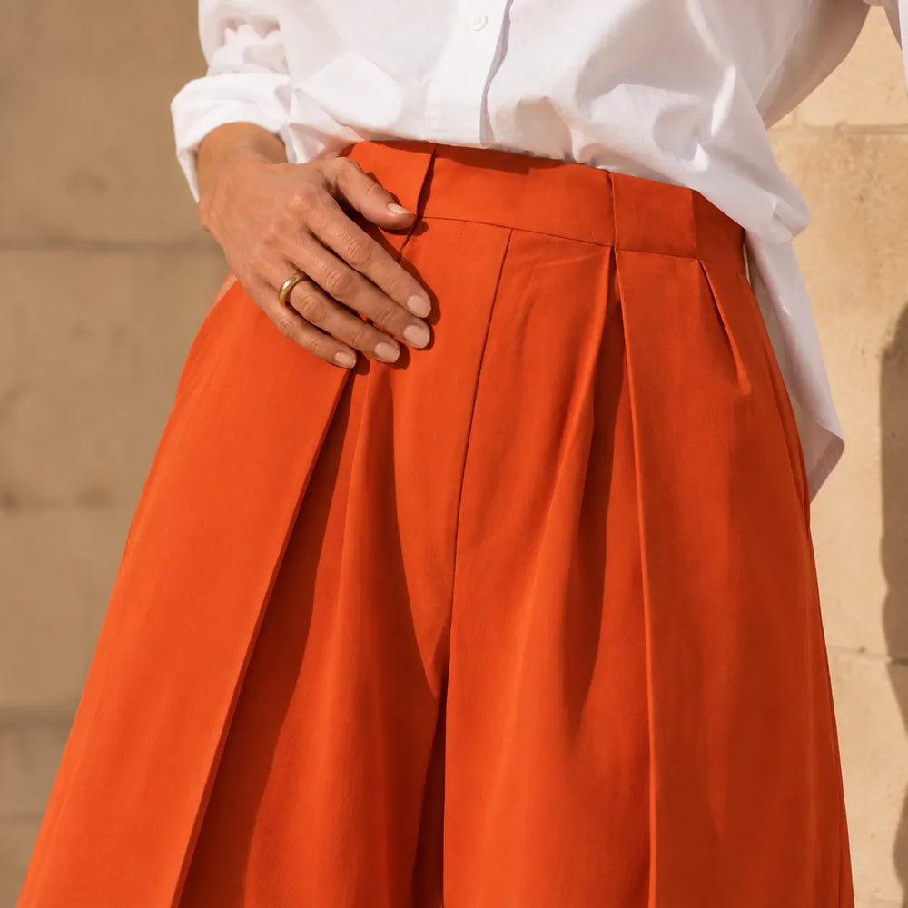 Plissé – Pleated Wide Leg Cropped Trouser