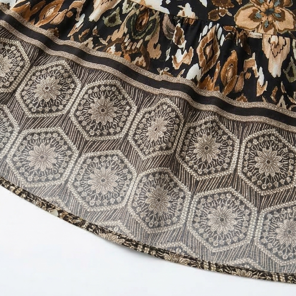 Vivara - Elegant V-Neck Printed Dress