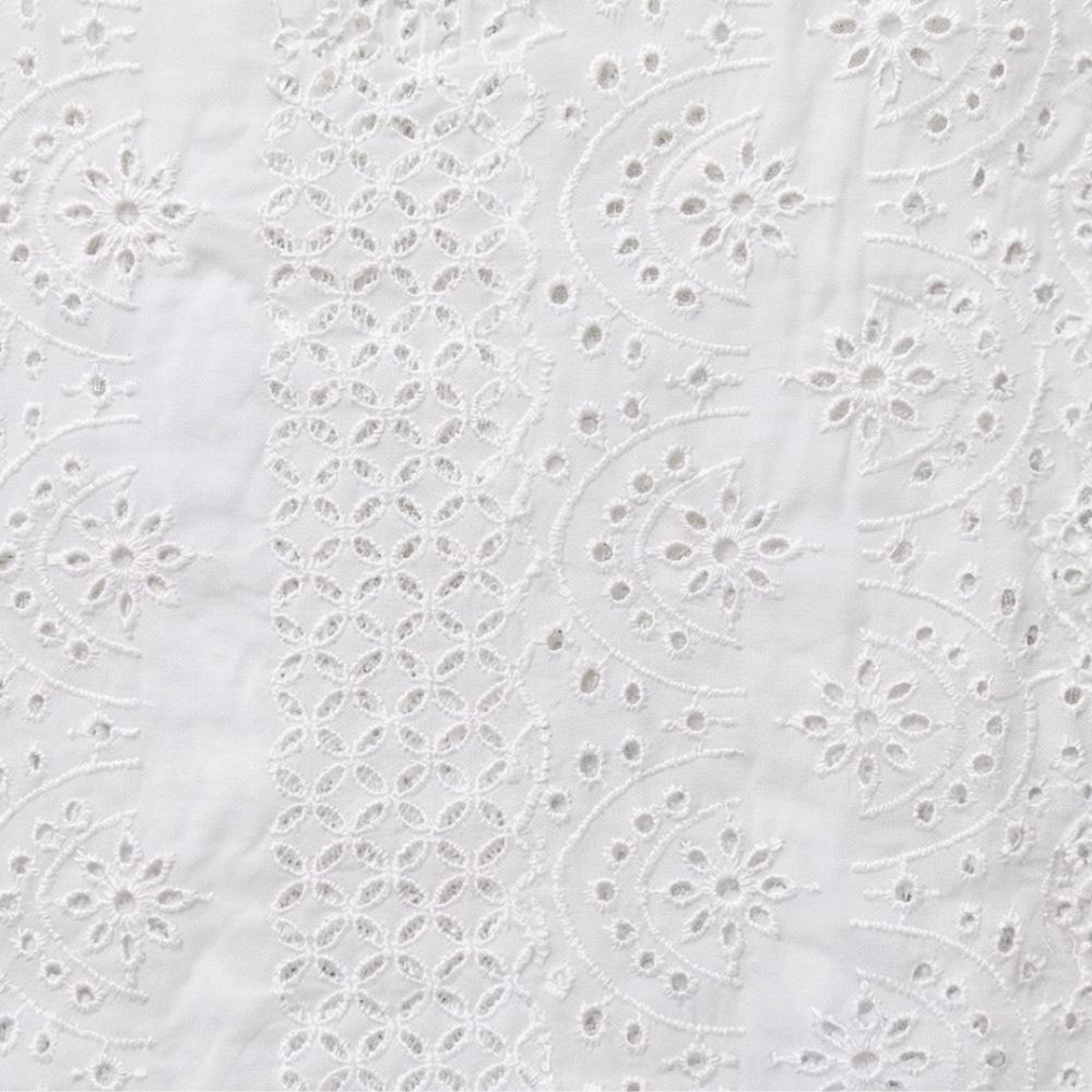 Florelle – Embroidered Eyelet Button Blouse