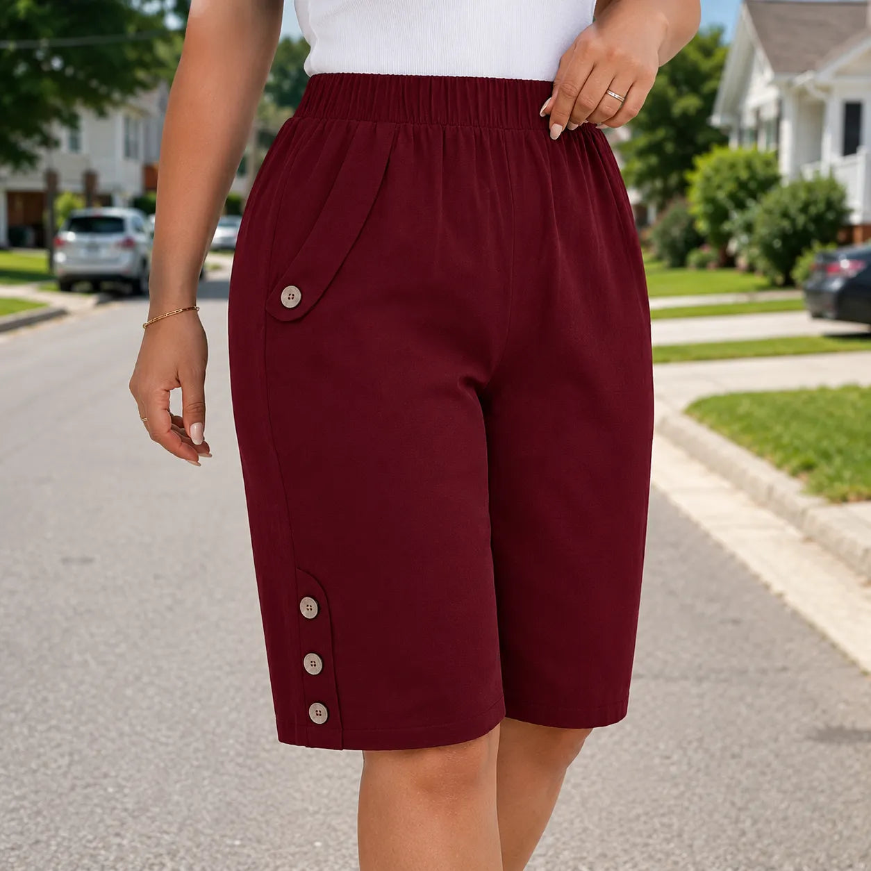 Velora – Plus Size Elastic Waist Capri Pants with Side Button Detail