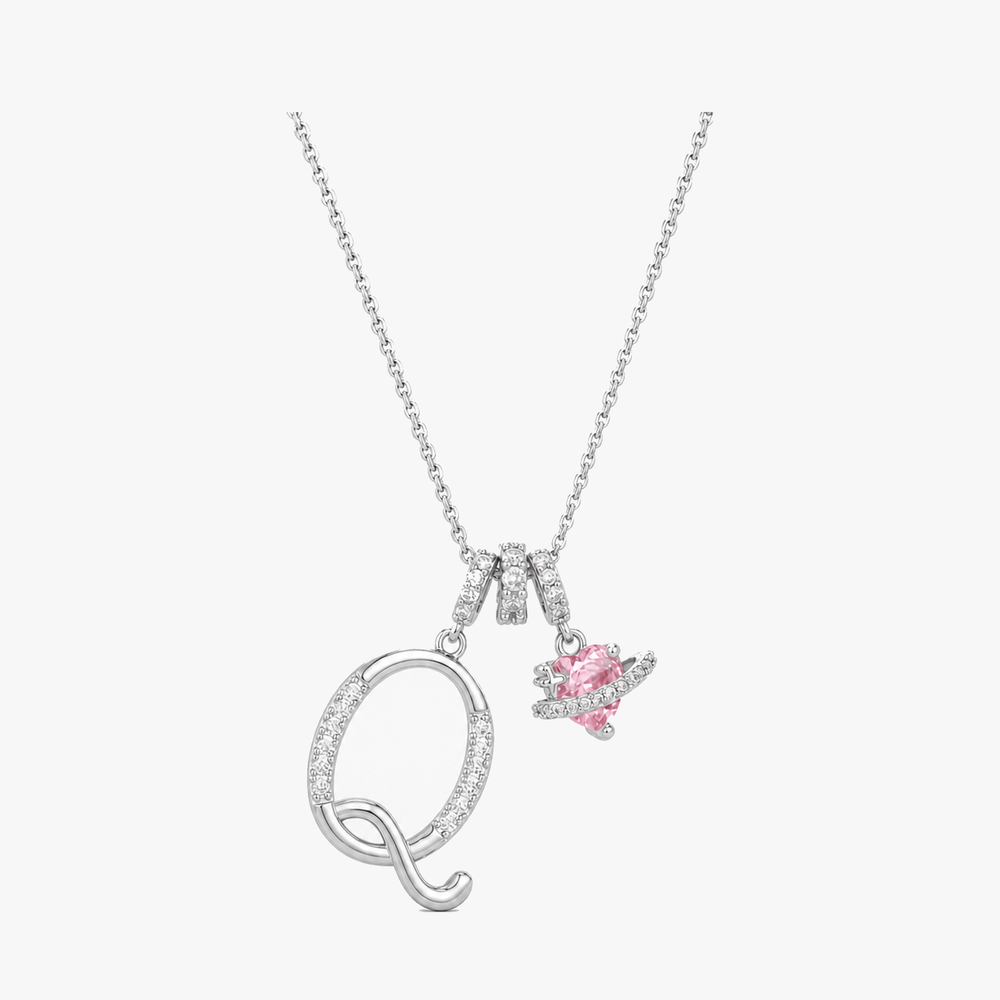 Levara – Personalized Initial Heart Necklace