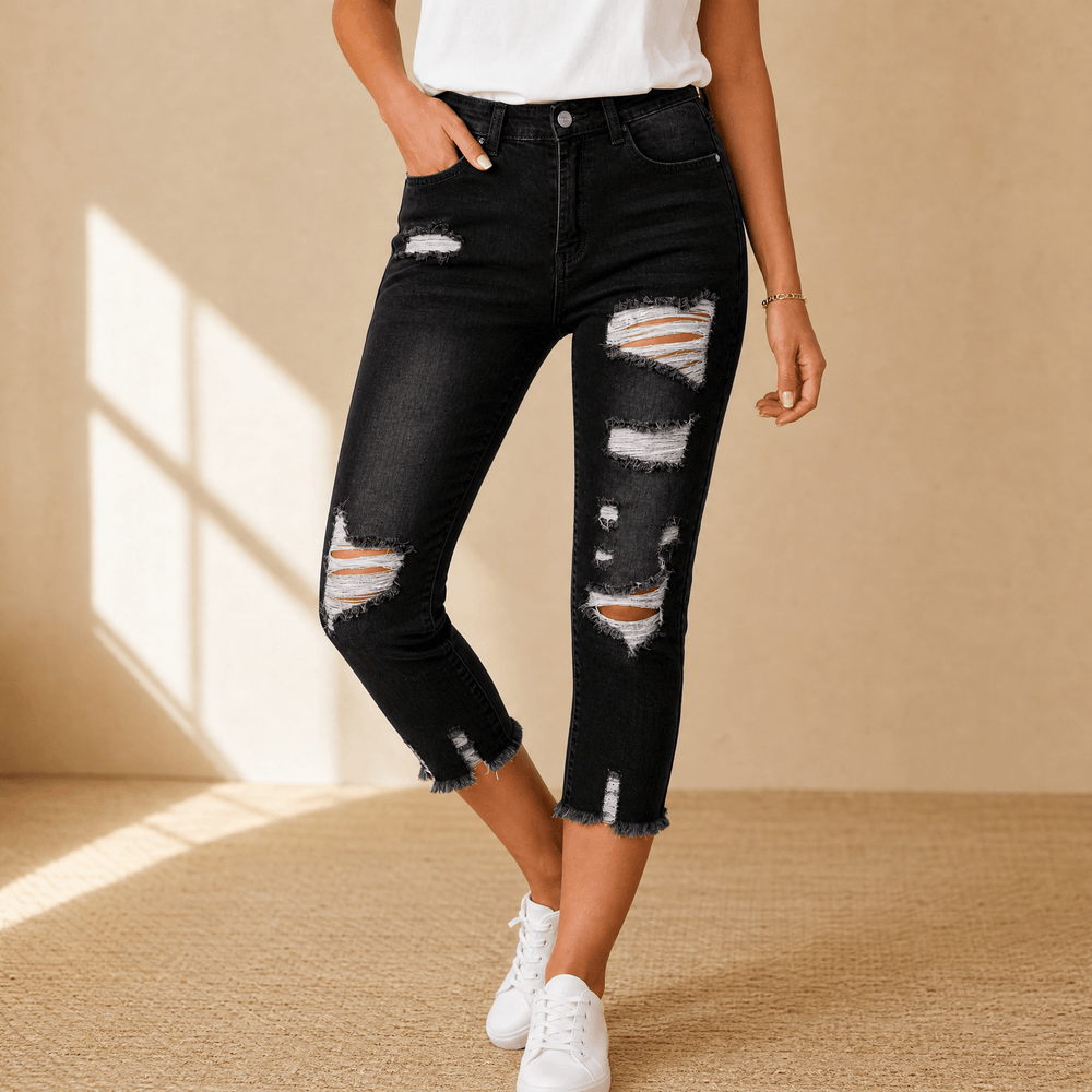 Delina – Women's Soft Cotton Frayed-Hem Capri Jeans