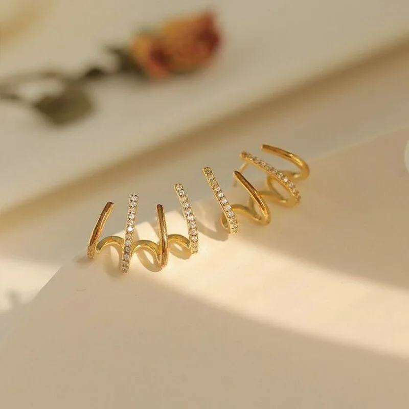 Elarra - Multi-Piercing Look Earrings