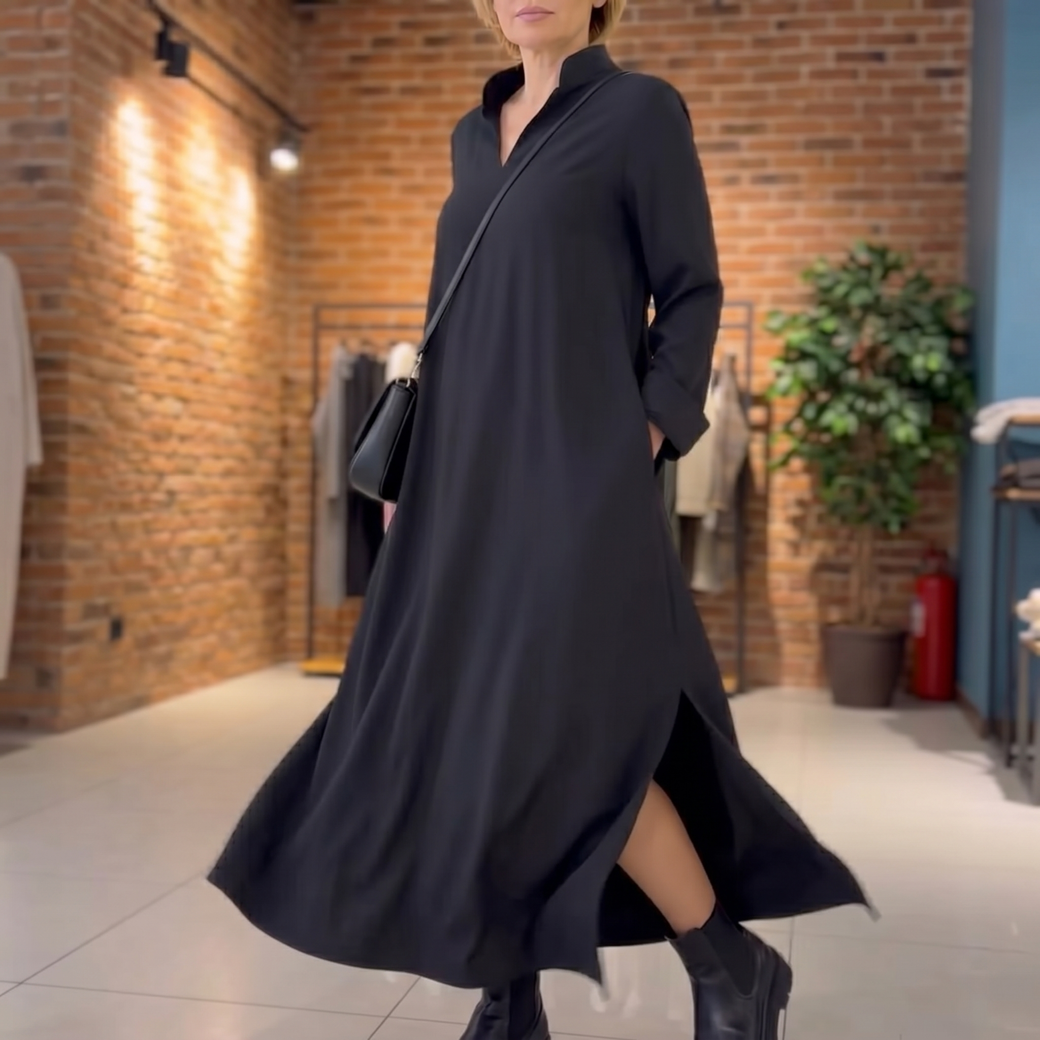 Lunavia – Women's Loose Maxi Dress with Side Slits