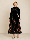 Lucienne | Romantic Velvet Dress