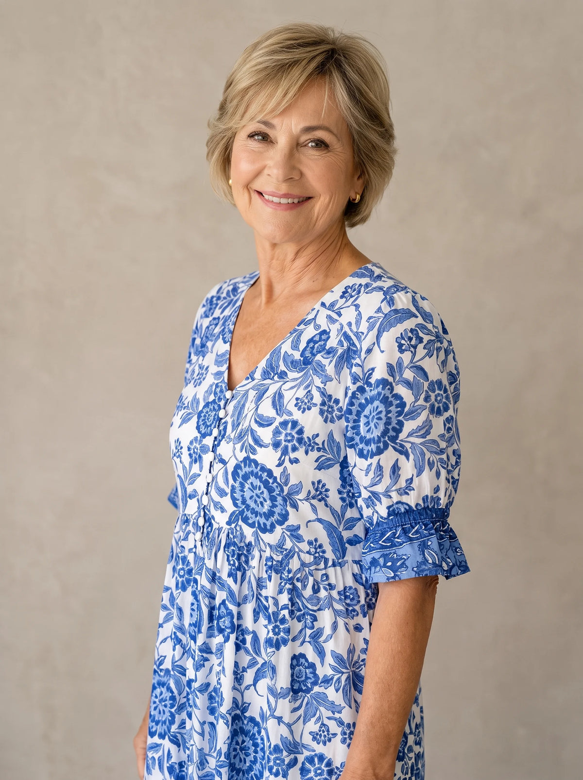 Florenza – Boho V-Neck Floral Midi Dress with Tiered Hem