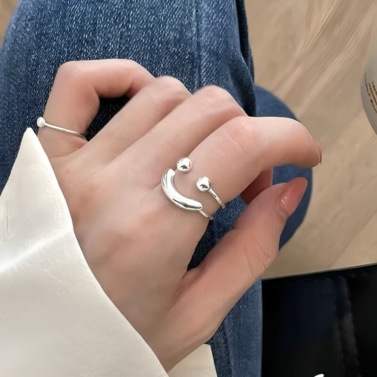Smivana - Adjustable Smiley Ring, Set of 2