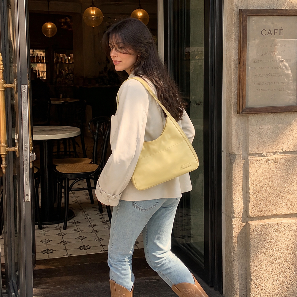 Lunavia – Soft Shoulder Bag for Everyday Elegance