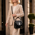 Velora™ – Glossy Croc Crossbody Handbag