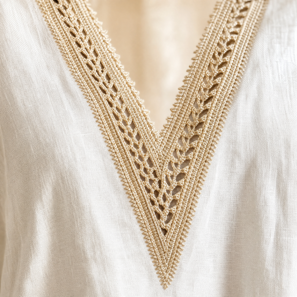 Lunavia – Women's Crochet V-Neck Set