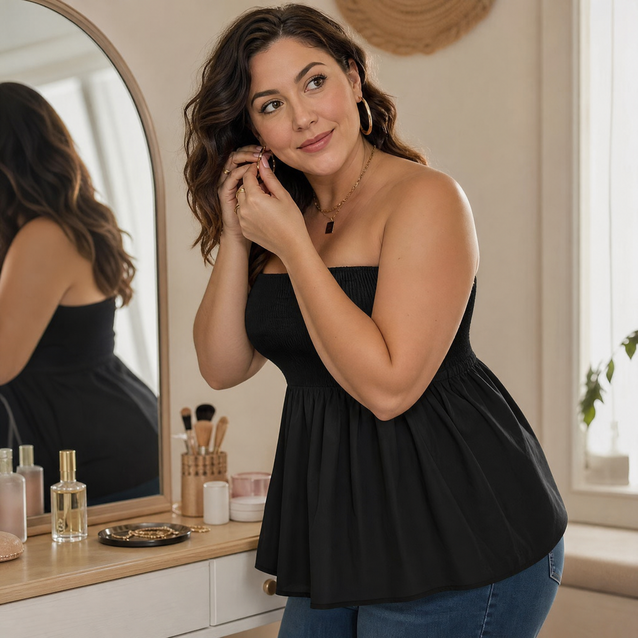 Vellora – Women's Strapless Smocked Babydoll Top