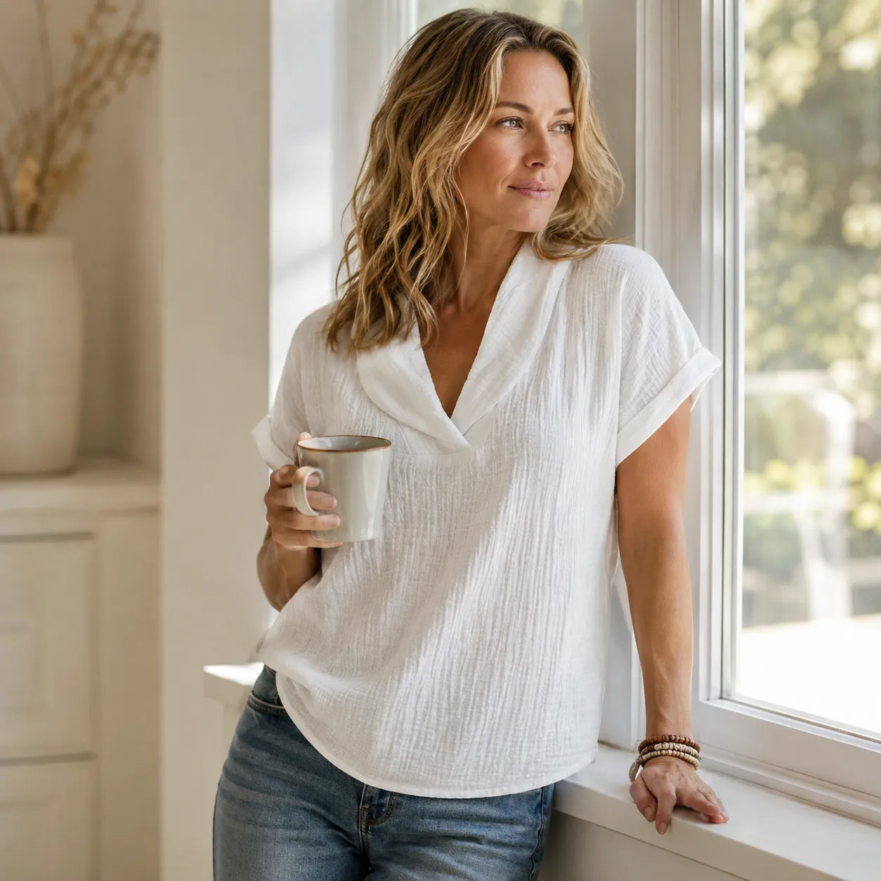 Sevella – Women's textured shawl V-neck summer tee, loose fit