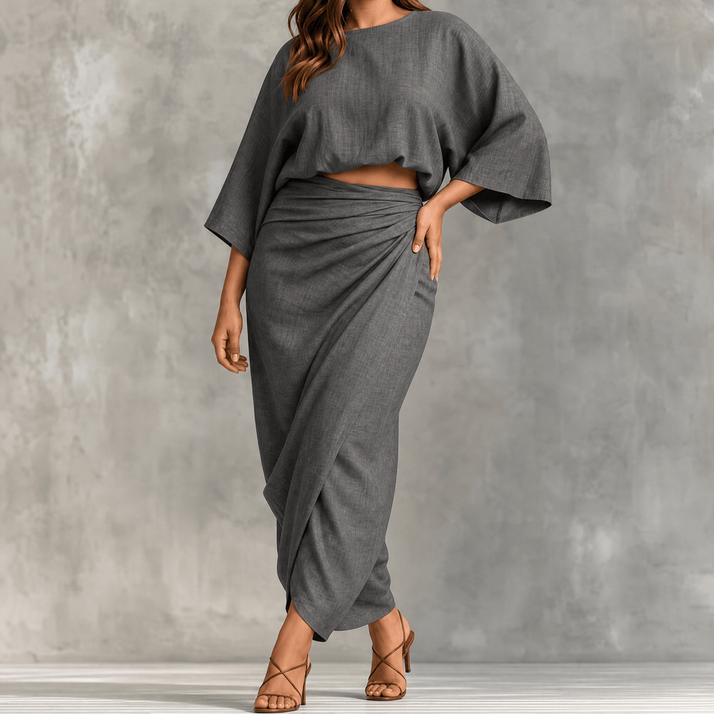 Lunavia – Women's Kimono Sleeve Plus-Size Two-Piece Set