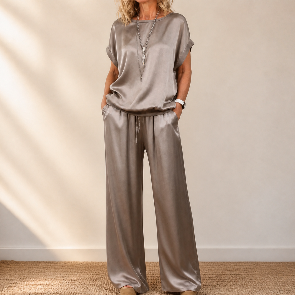 Nadine – Women's Two-Piece Set with Wide-Leg Trousers