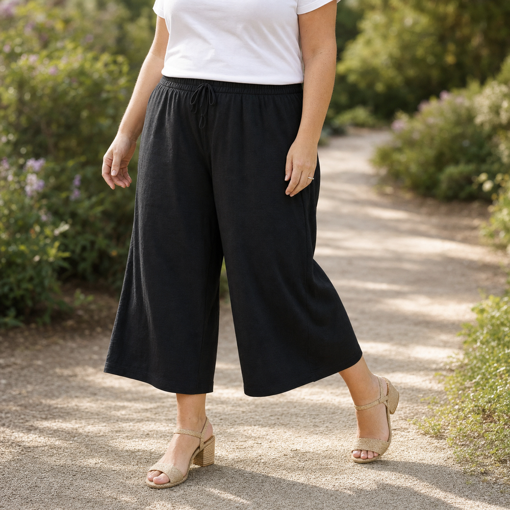 Calmara™ – Cropped Wide-Leg Drawstring Pants