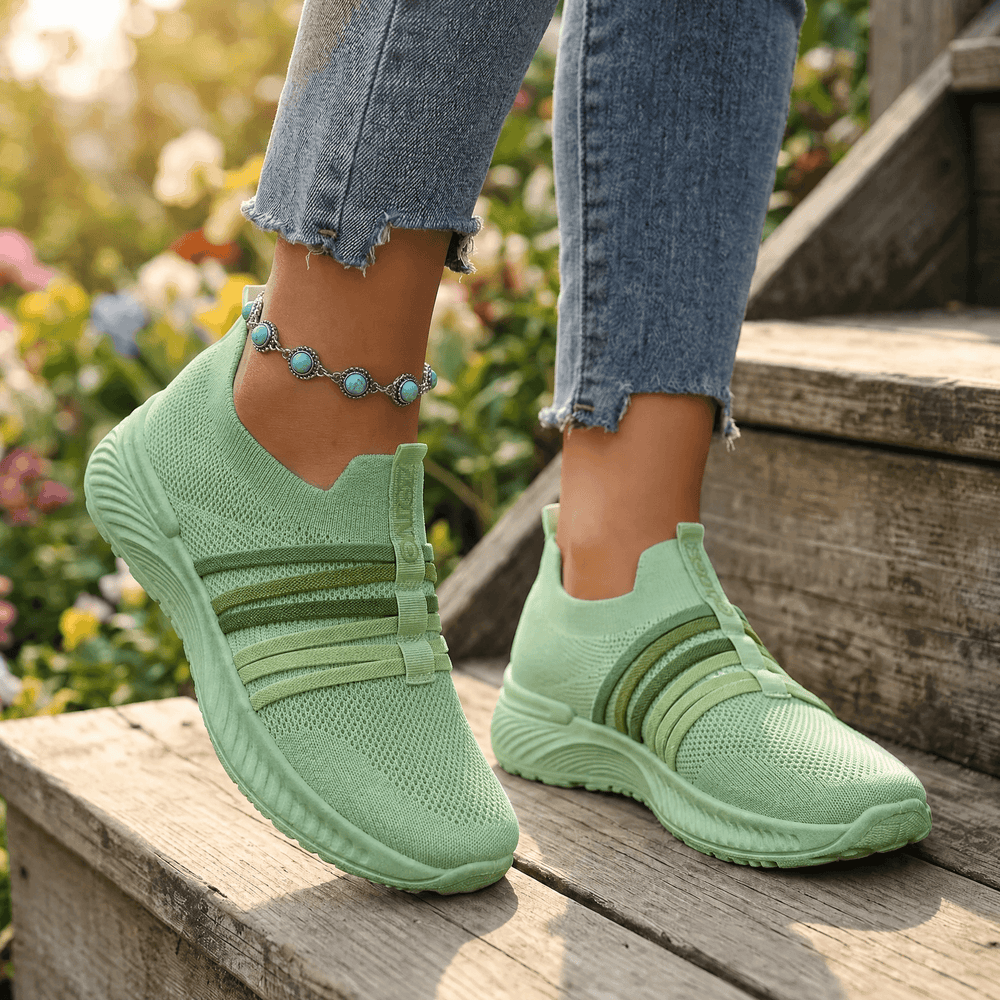 Steplia – Women's Breathable Mesh Slip-On Sneakers