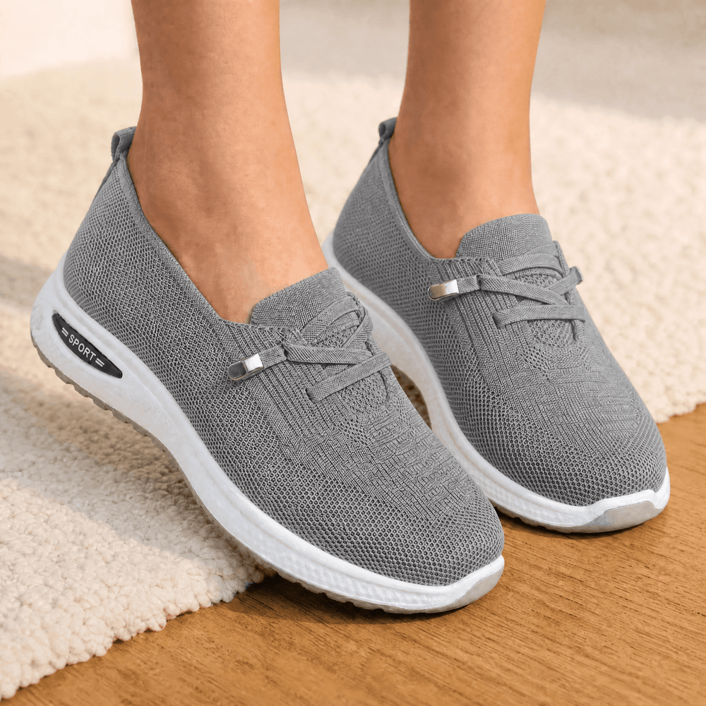Strideflow – Lightweight Mesh Slip-On Sneakers