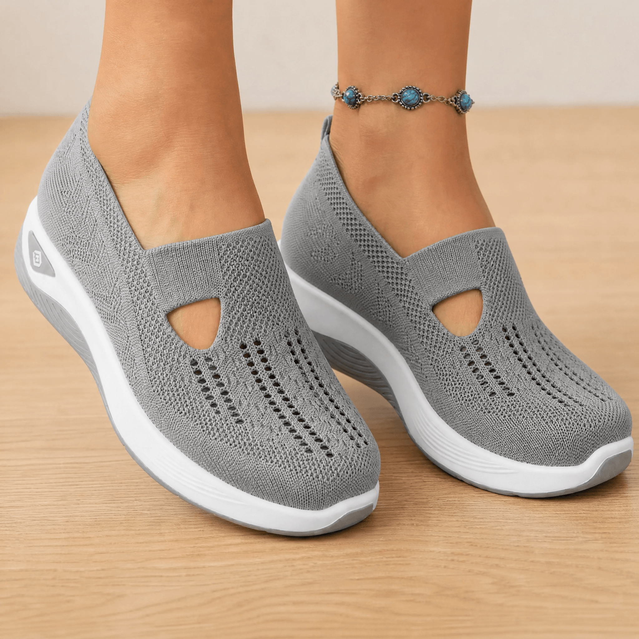 Striveknit – Breathable Slip-On Sneakers