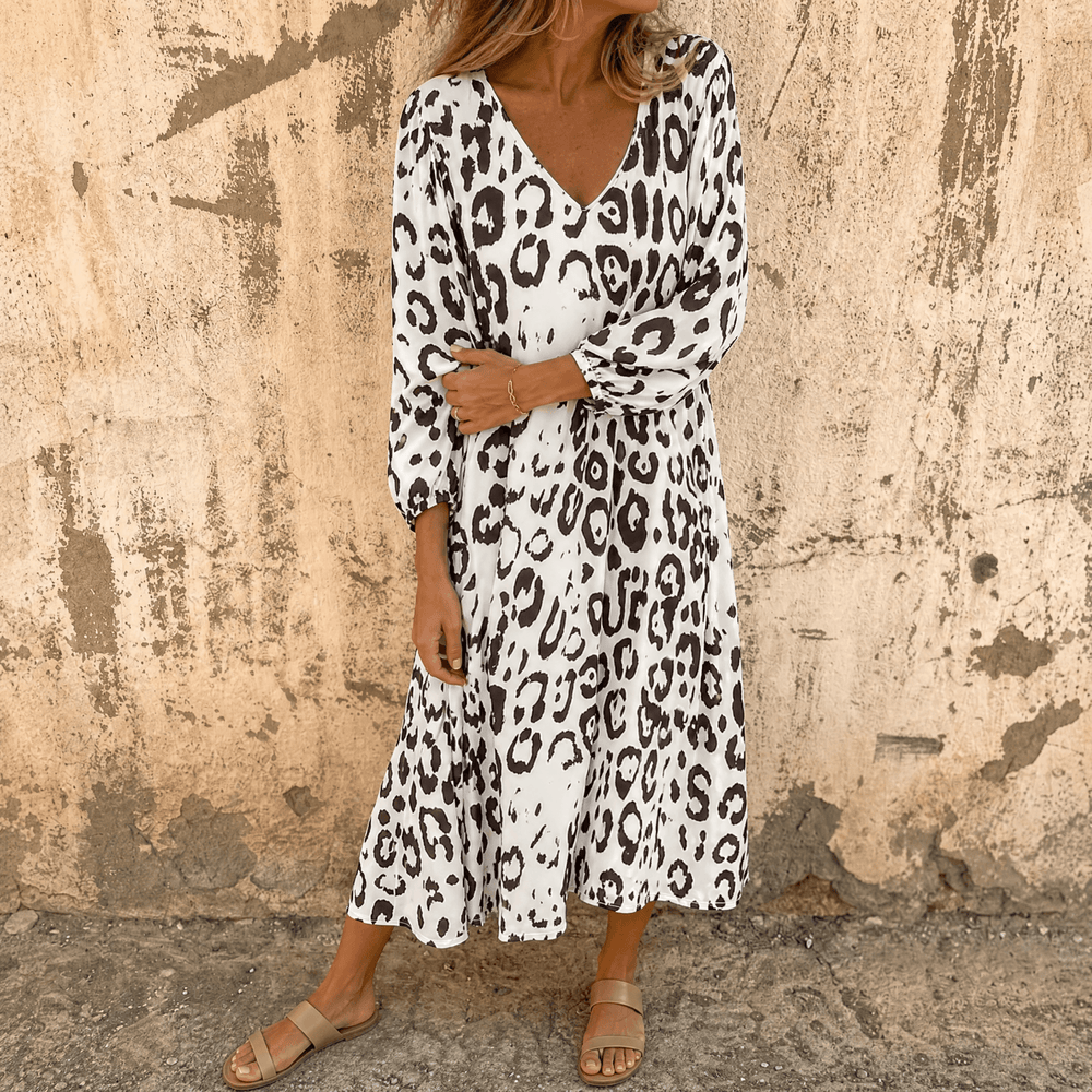 Vivara™ – Leopard Print V Neck Pocket Dress